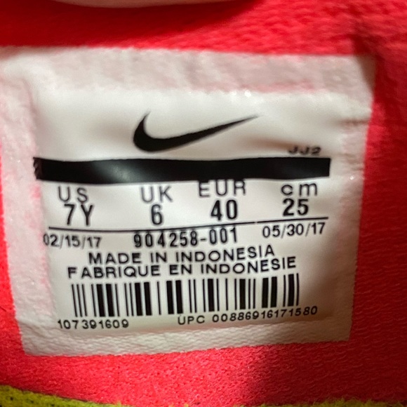 NIKE FREE RN - Picture 4 of 5